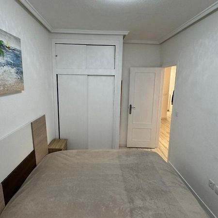 Playa Del Cura Apartment With 2 Bedrooms Torrevieja Exterior foto